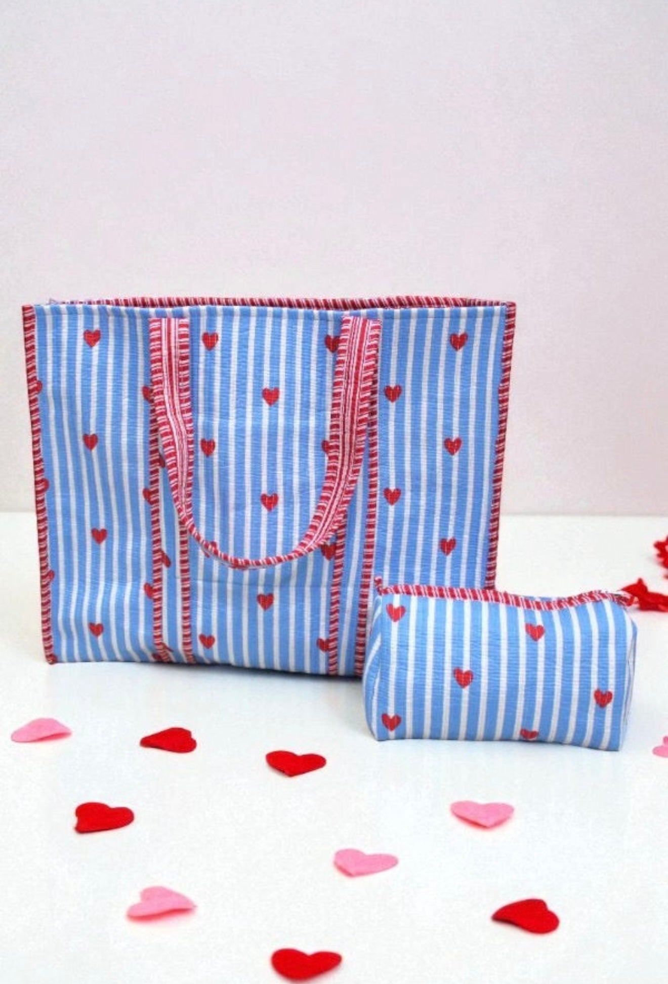2 Colors Sweet On You Tote Set